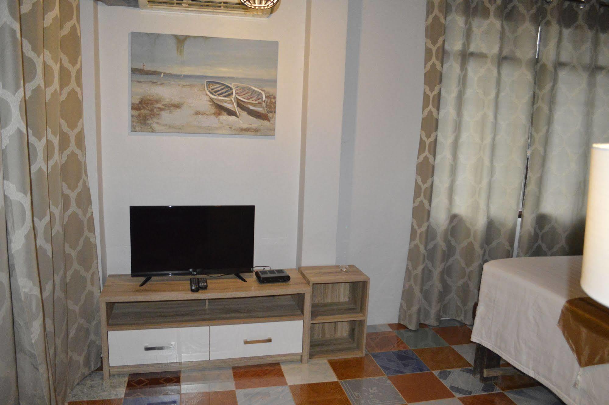Baan Thai Homestay By Bgb Villas Ката Бийч Екстериор снимка